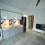 De Flores Apartment Toroni