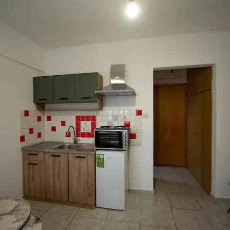De Flores Apartment *