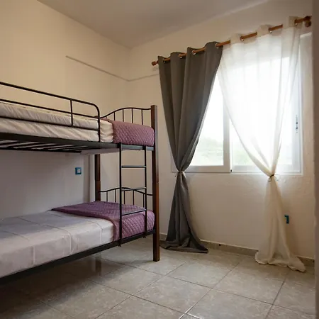 Apartment De Flores