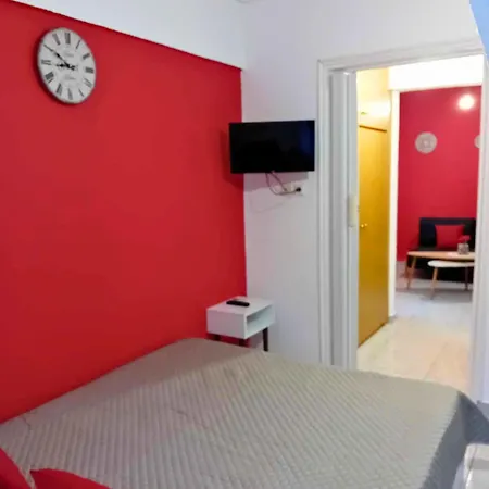 De Flores Apartment